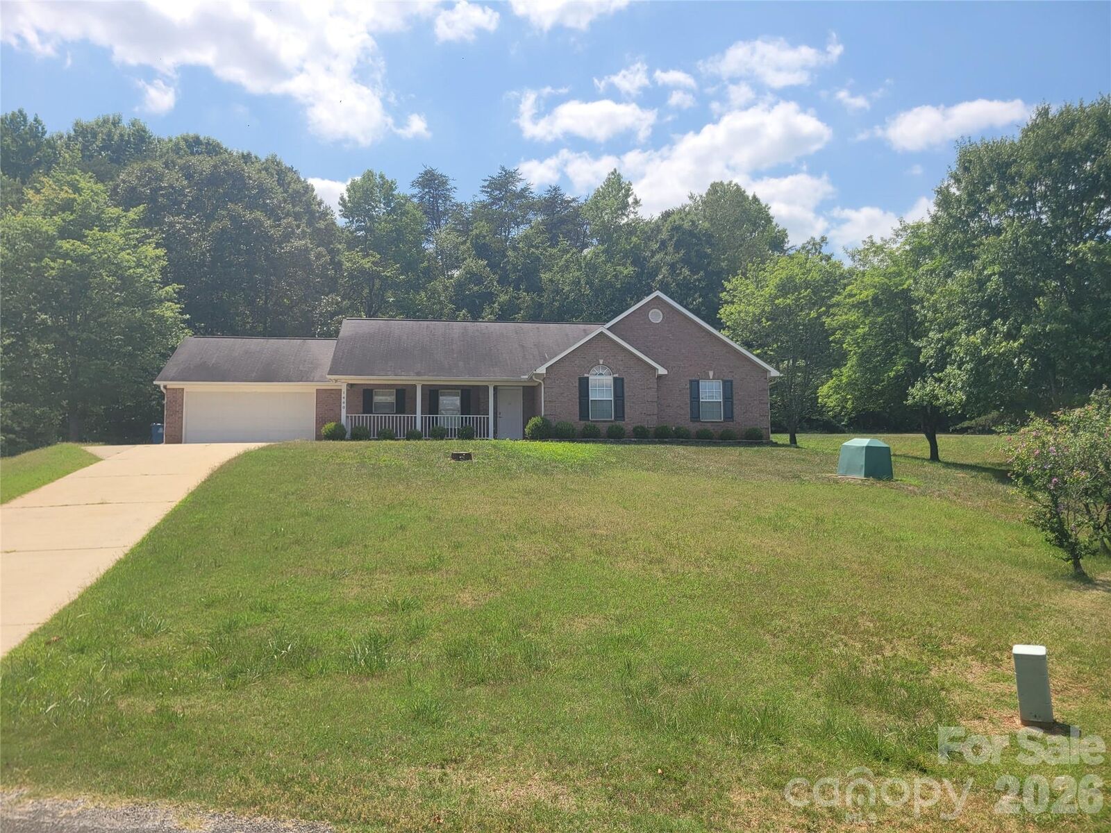 Property Photo: 1460 Julius Drive 21 NC 28147