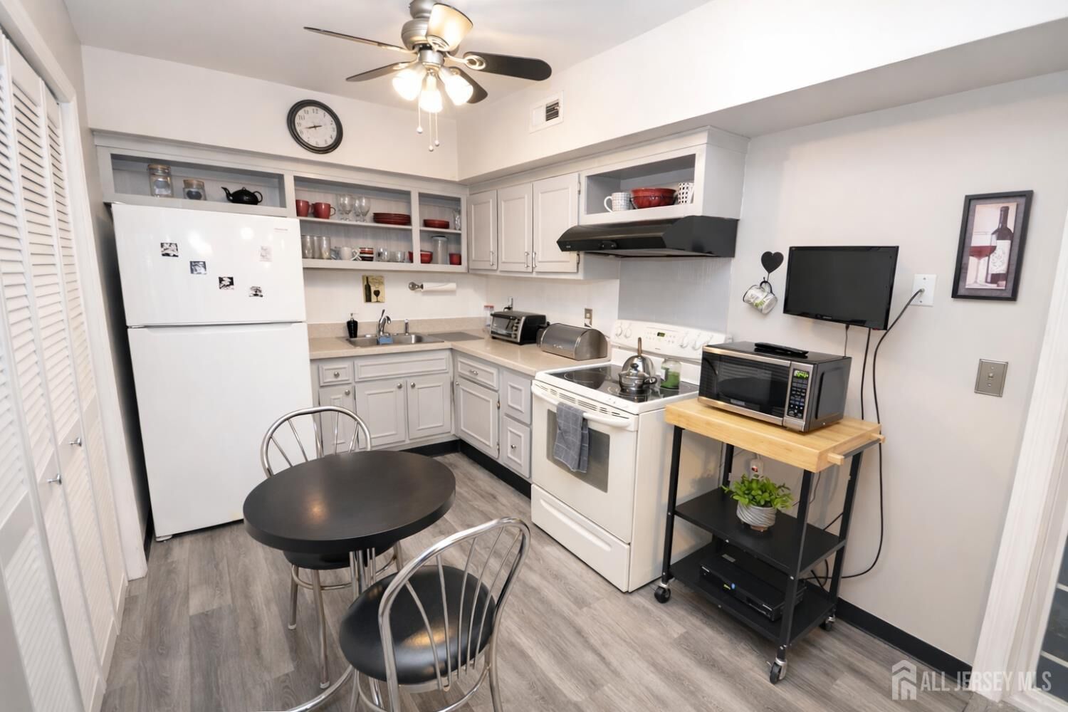 Property Photo: 1-D Alabama Court D NJ 07747