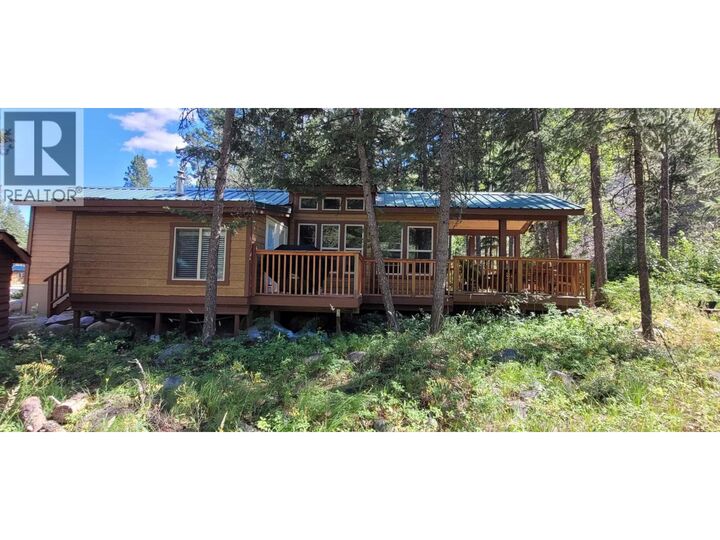 Property Photo: 4835 Paradise Valley Drive 40 BC V0H 1X3