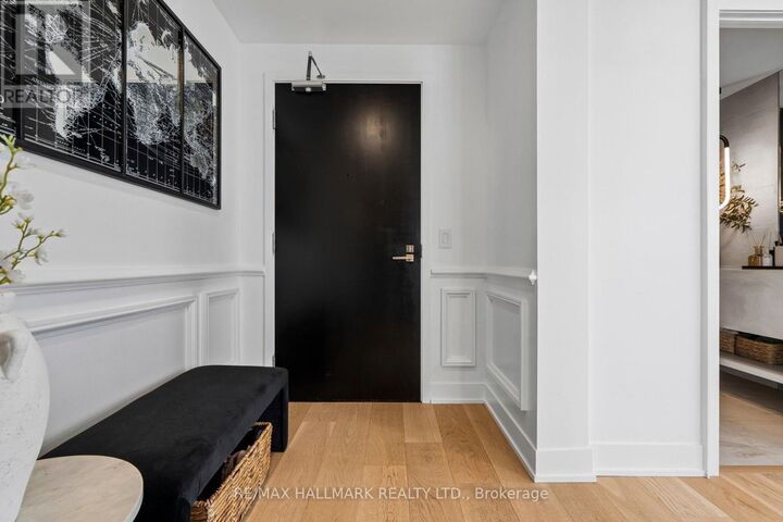 Property Photo: 2908 Highway 7 Ph3806 ON L4K 0K5