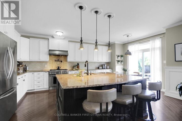 Property Photo: 104 Gracewood Crescent ON K1T 0J5