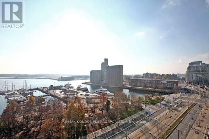 Property Photo: 500 Queens Quay W. 902W ON M5V 3K8