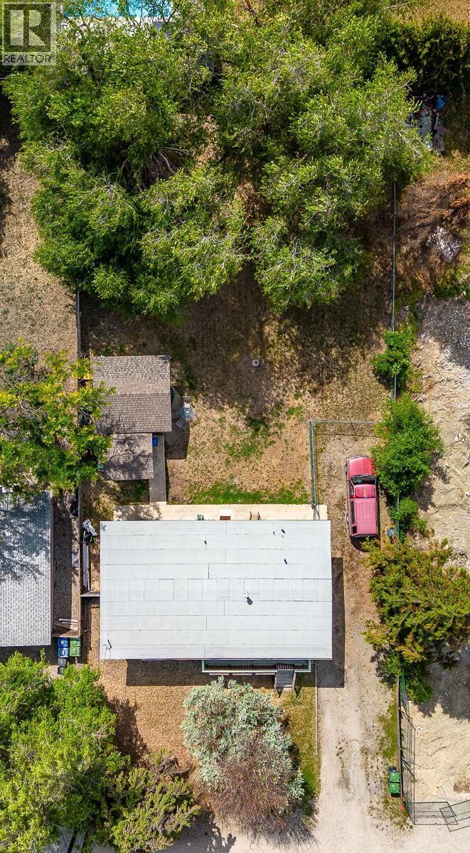 Property Photo: 440 Asher Road BC V1X 3H7