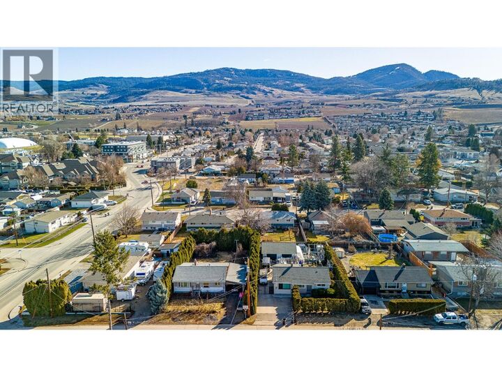 Property Photo: 255 Leathead Road BC V1X 2H9