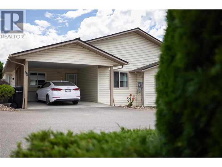 Property Photo: 4303 27 Avenue 28 BC V1T 6L2