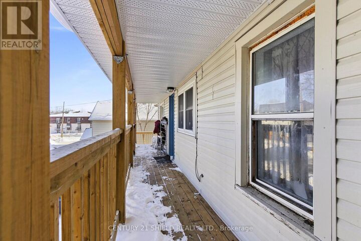 Property Photo: 501 Fifth Street West ON K6J 2V7