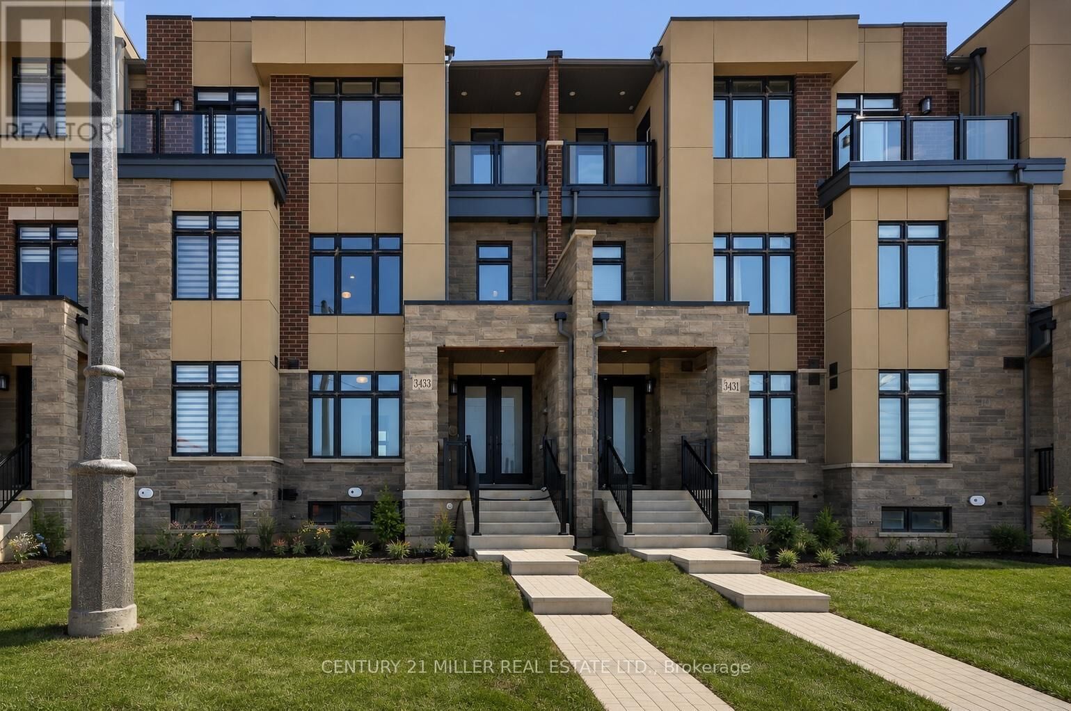 Property Photo:  3433 Preserve Drive  ON L6M 5S1 