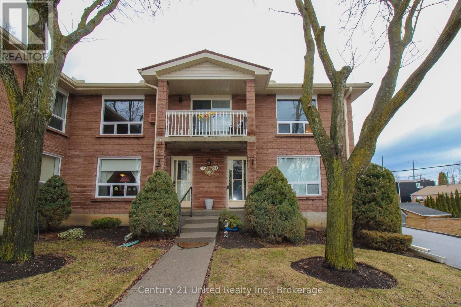 Property Photo: 1110 Clonsilla Avenue 204 ON K9J 5Y5