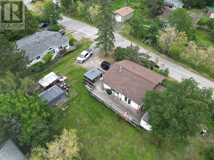 Property Photo: 528 Lake St ON P0X 1C0