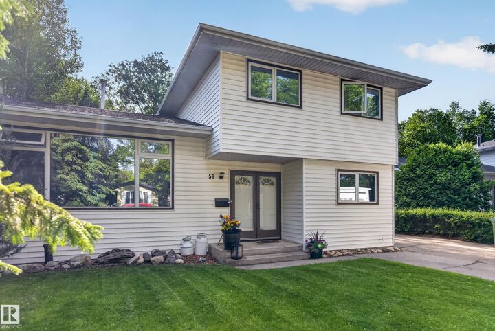 Property Photo:  59 Fair Oaks Drive  AB T8N 1P9 