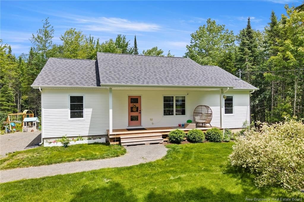 Property Photo: 17 Peabody Road NB E3B 8Z6