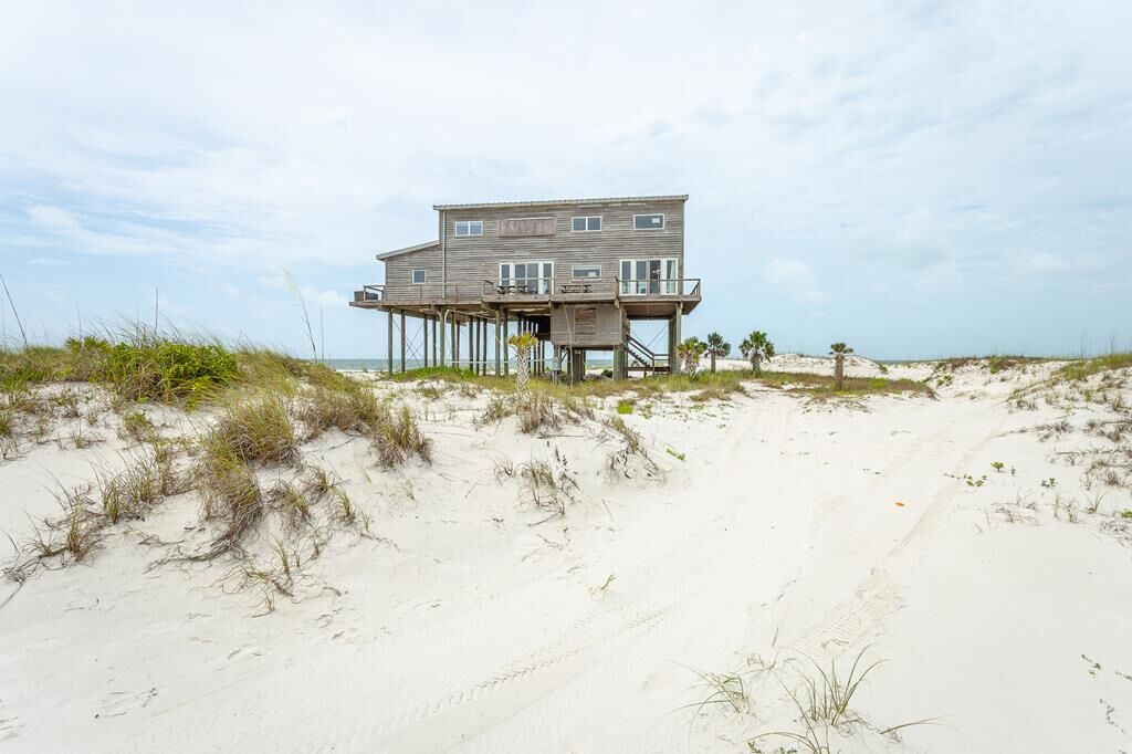 Property Photo: 1973 Gulf Shore Dr FL 32322