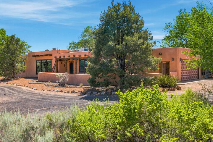 Property Photo:  236 Sagebrush Drive  NM 87048 
