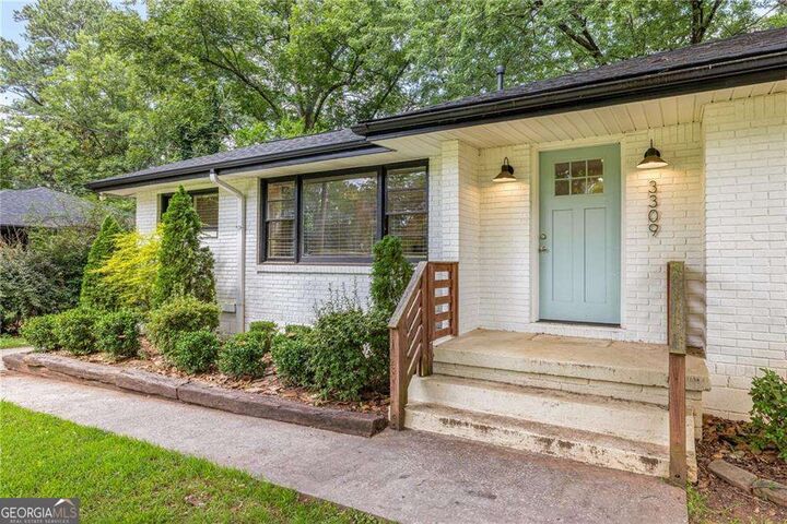 Property Photo: 3309 Concord Circle SE GA 30080
