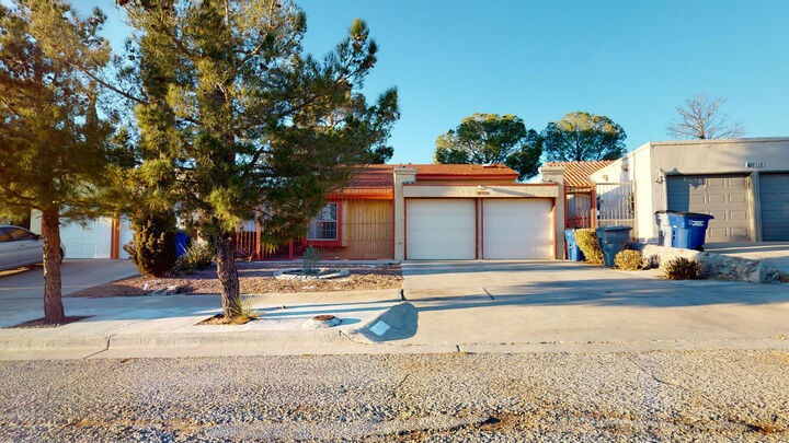 Property Photo:  909 Tepic Drive B  TX 79912 
