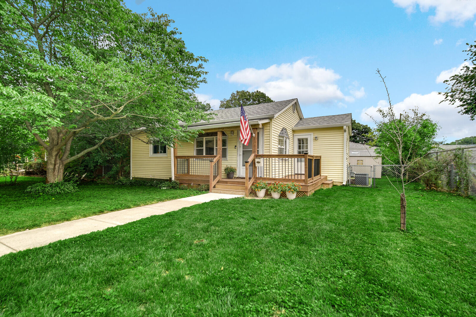 Property Photo: 511 S Lawrence Street IN 46342