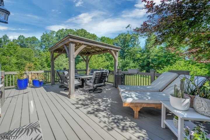 Property Photo:  215 Mountainview Rd  NJ 07059 