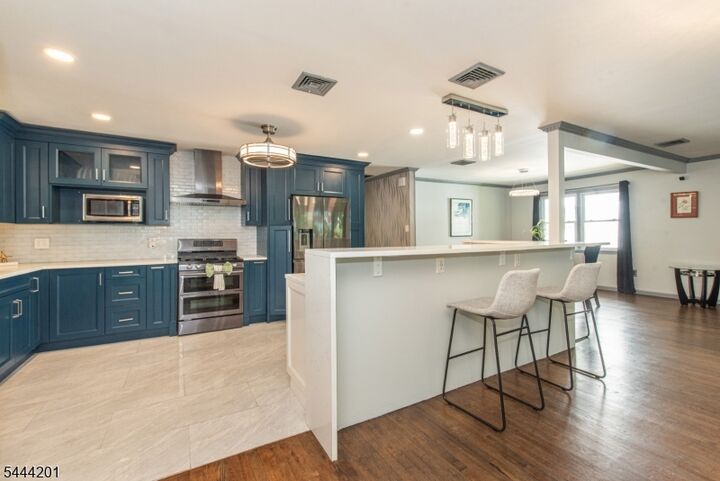 Property Photo:  388 Irving Ave  NJ 07079 