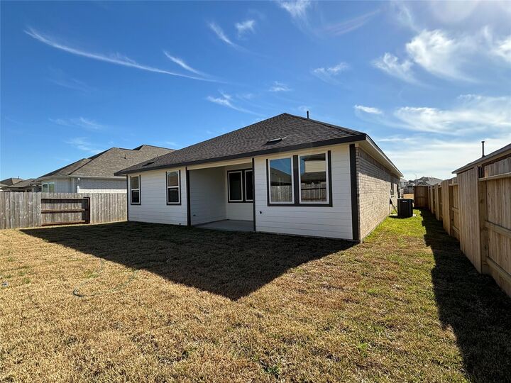 Property Photo:  2913 Cliff Ridge Lane  TX 77493 