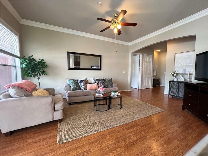 Property Photo: 2400 McCue Road 240 TX 77056