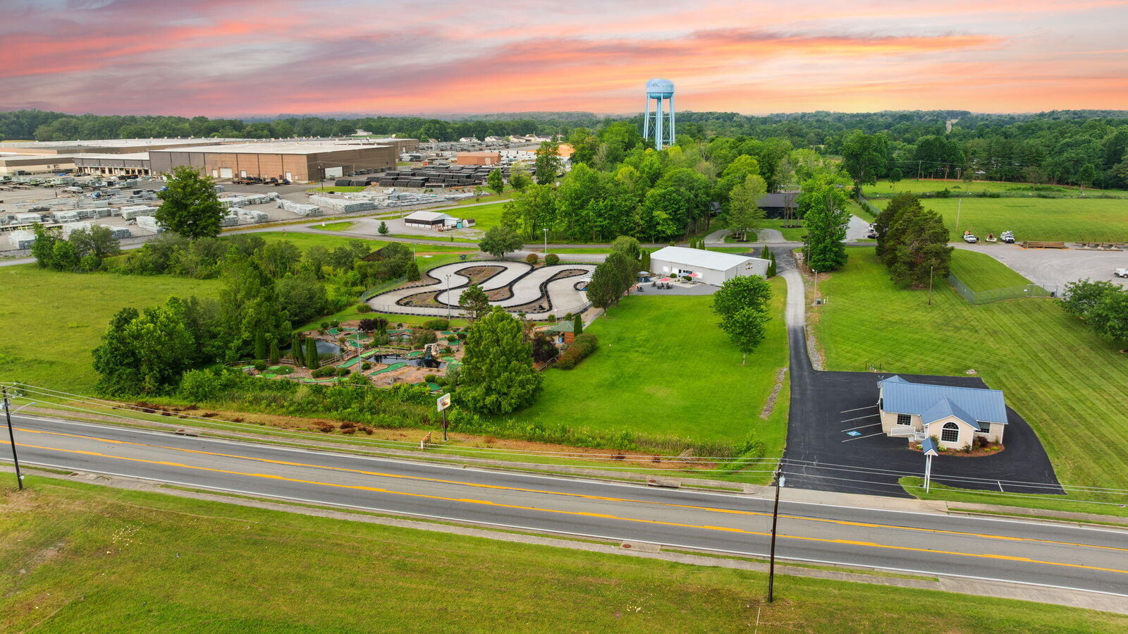 Property Photo: 2367 U.s. 127 Business KY 42629