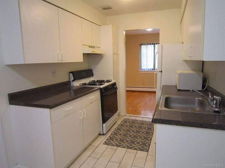 Property Photo:  14 Charles Lane 1B  NY 10970 