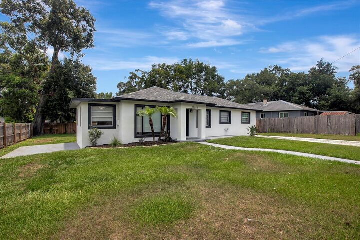 Property Photo:  37743 Florida Avenue  FL 33525 