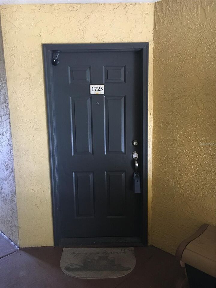 Property Photo:  4512 Commander Drive 1725  FL 32822 