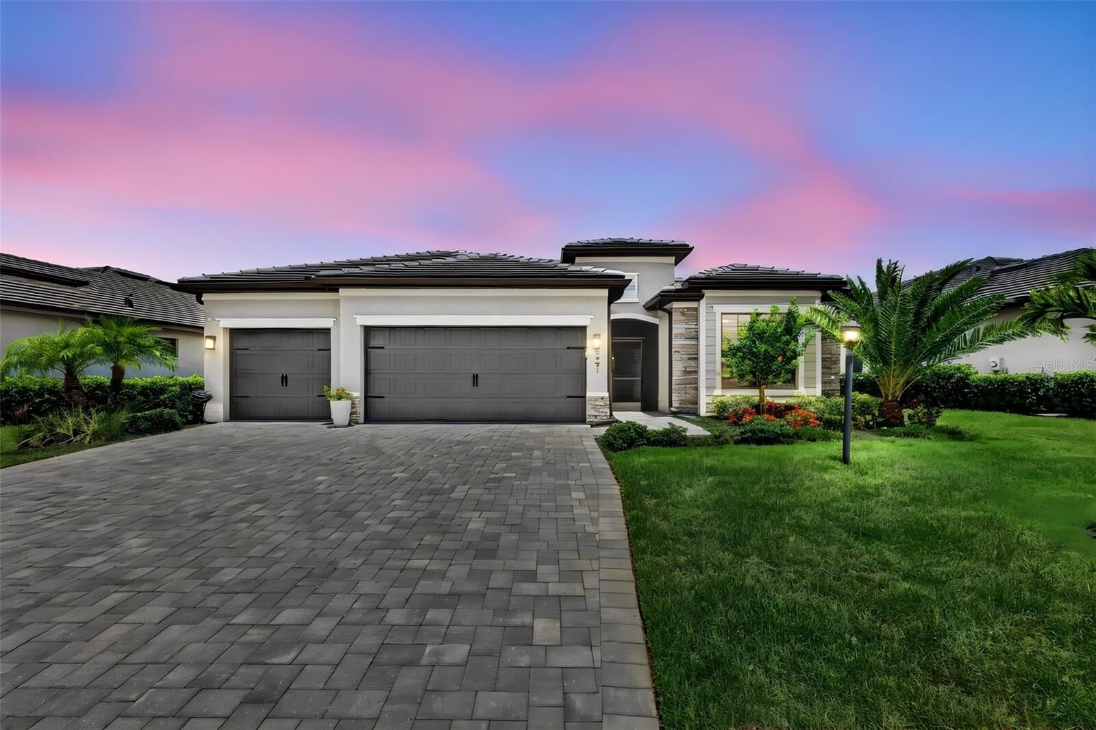 Property Photo:  4881 Seafoam Trail  FL 34211 