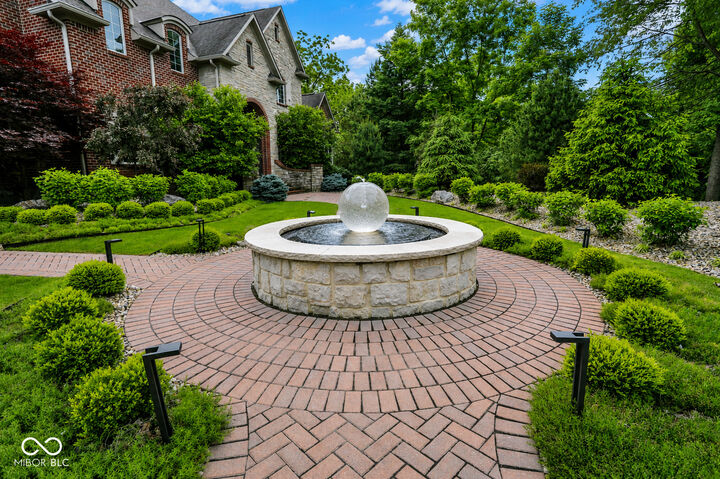 Property Photo: 20170 Starlight Court IN 46062