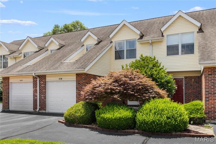 Property Photo:  310 Crown Colony Court E  MO 63376 
