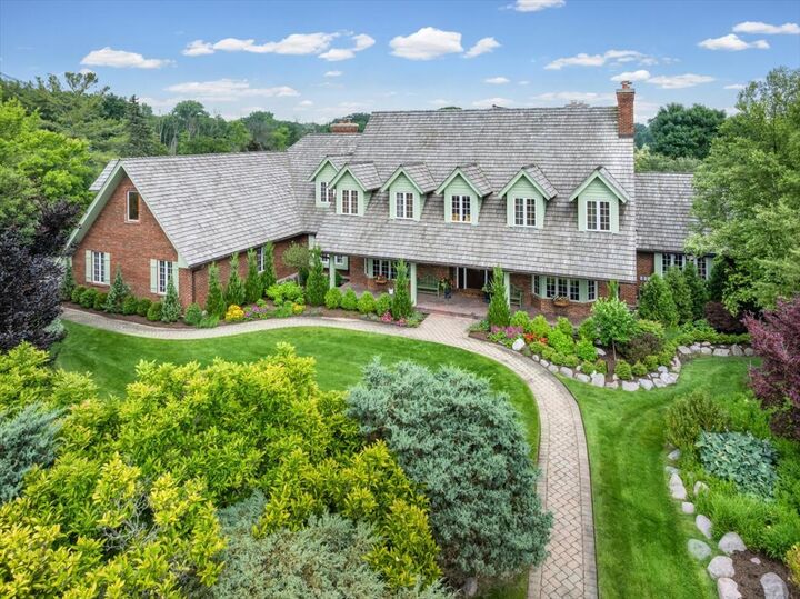 Property Photo: 1441 Kathryn Lane IL 60045