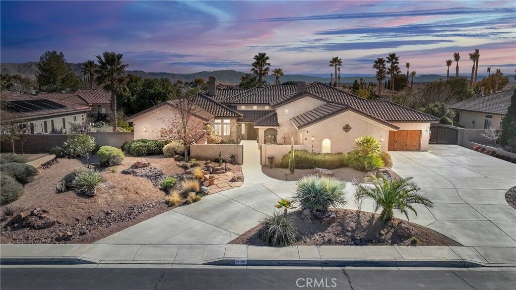 Property Photo:  19189 Kanbridge  CA 92308 