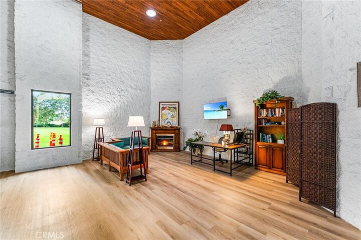 Property Photo:  24055 Paseo Del Lago 605  CA 92637 