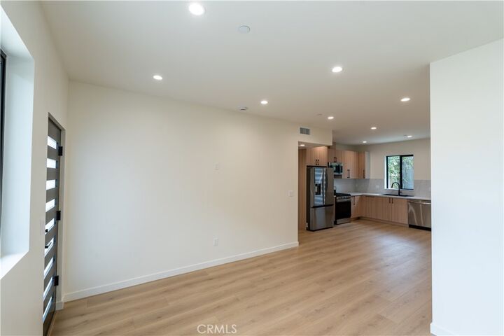 Property Photo: 13500 Bessemer Street CA 91401
