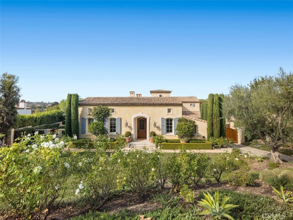 Property Photo: 23 Watercress CA 92603