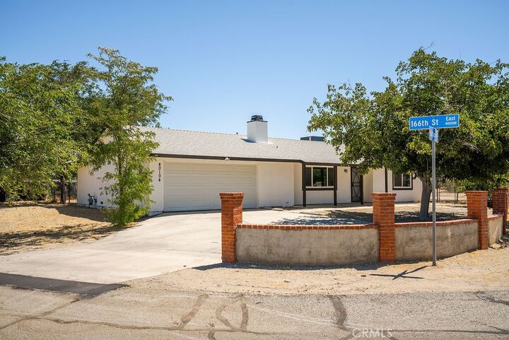 Property Photo:  40104 166th Street E  CA 93591 