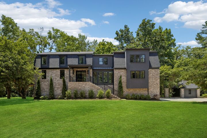 Property Photo:  1901 Harpeth River Dr  TN 37027 