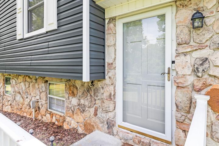 Property Photo:  442 Corvin Road NE  TN 37323 