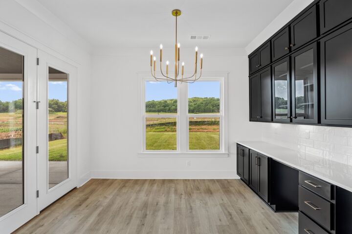 Property Photo: 5425 Fremar Circle E TN 37179