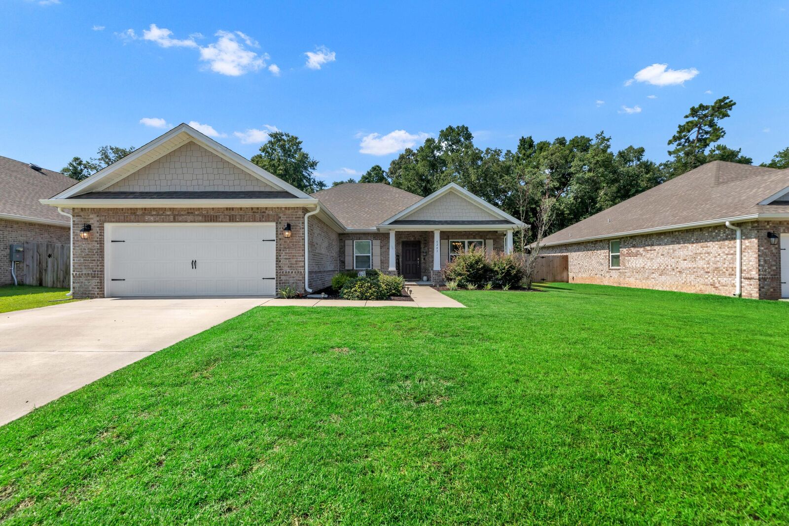 Property Photo: 6203 Carson Drive FL 32570