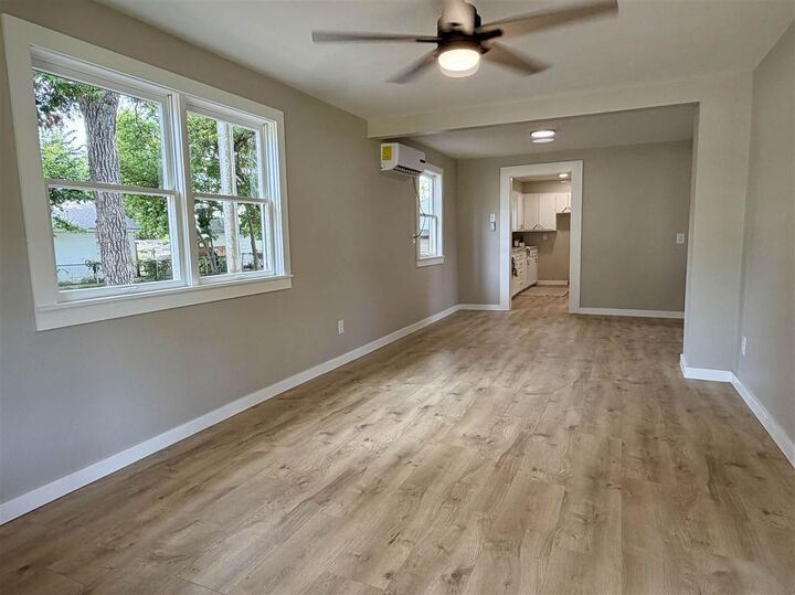 Property Photo:  508 N Ash Street  OK 74601 