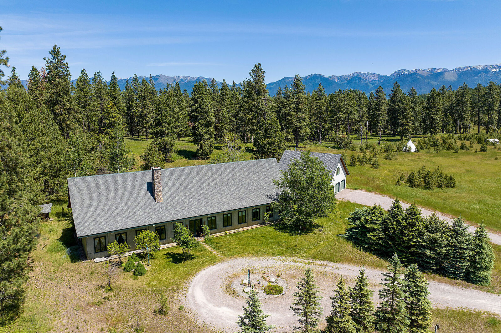 Property Photo: 233 Coverdell Road MT 59911