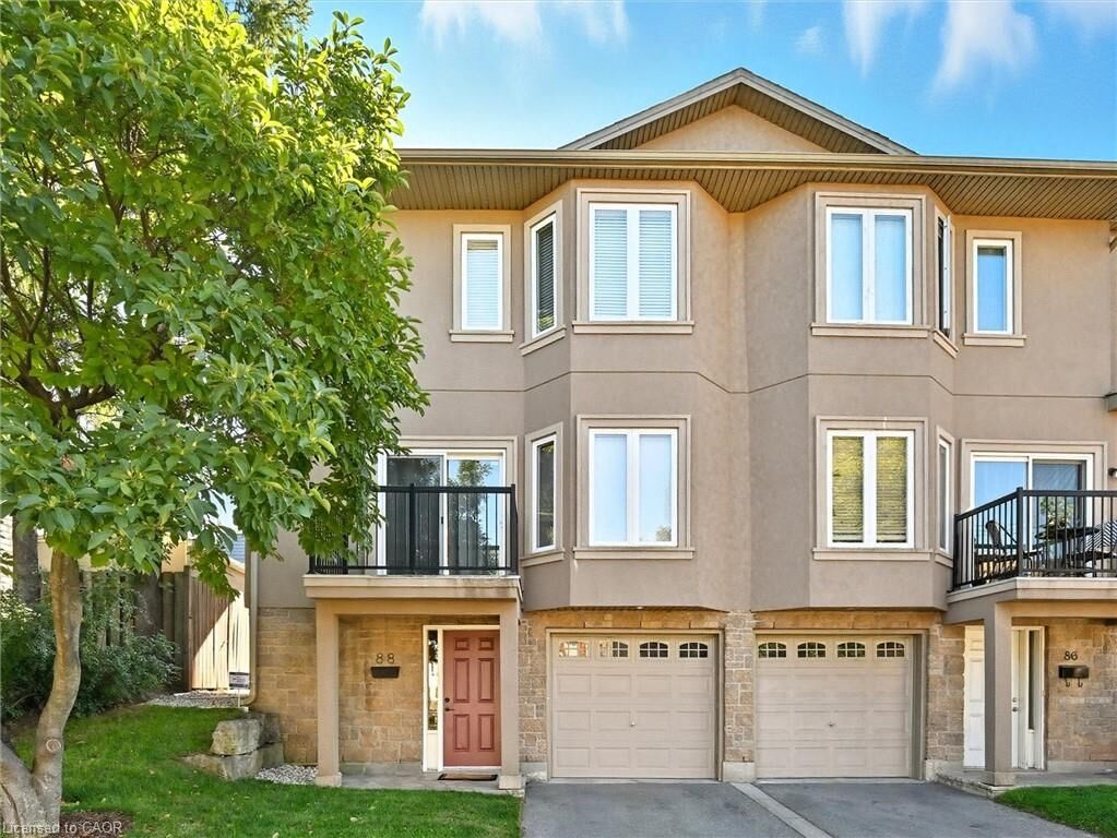 Property Photo: 88 Wood Street E ON L8L 3Y4