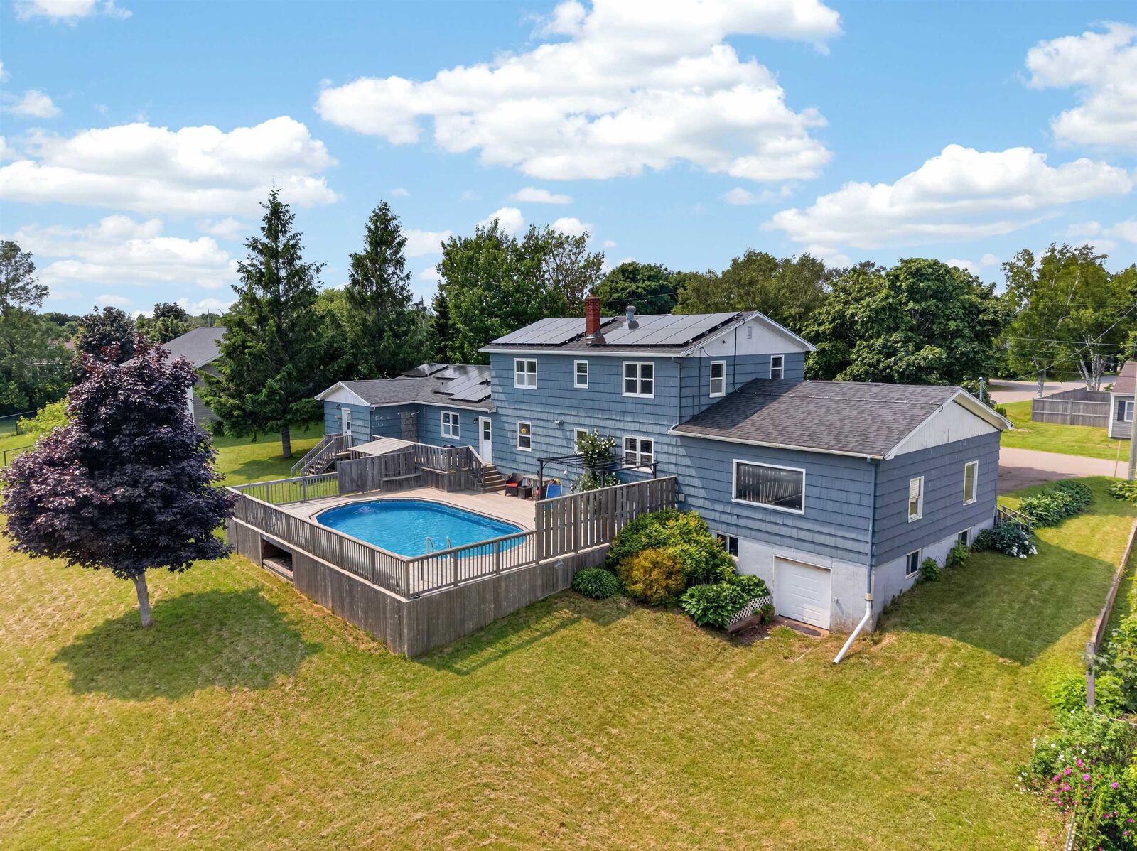 Property Photo: 4 Maclean Avenue PE C0B 1M0