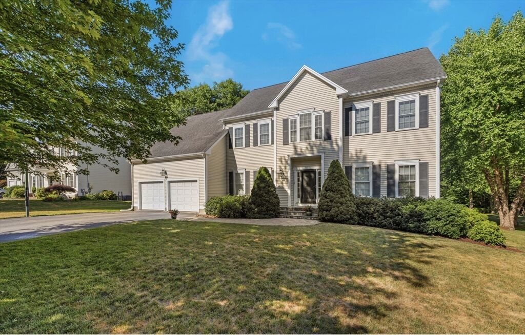 Property Photo: 13 Paddock MA 02762
