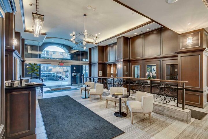 Property Photo:  817 15 Avenue SW 2203  AB T2R 0H8 