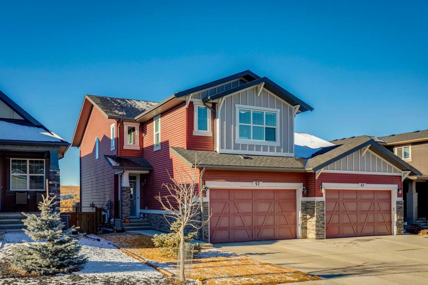 Property Photo: 57 Crestridge Bay SW AB T3B 6H2