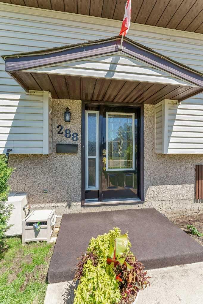 Property Photo: 288 Ross Glen Drive SE AB T1B 3A5