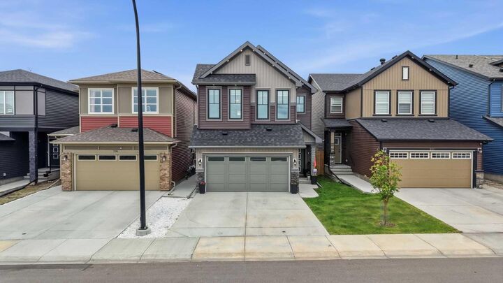 Property Photo: 234 Carringsby Way N AB T3P 1T5